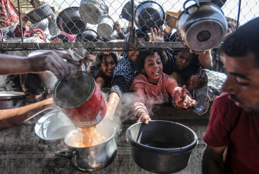 Limited aid to Gaza 'mockery' amid humanitarian crisis: UNRWA chief