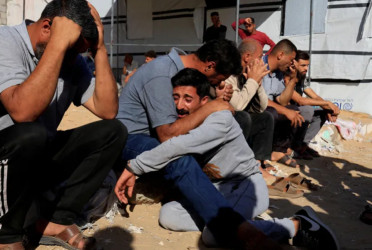 Hospital in southern Gaza overwhelmed amid ongoing Israeli attacks: MSF