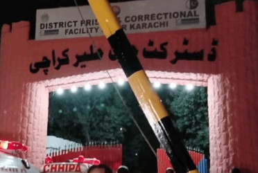 Over 200 prisoners escape from Pakistan’s Malir Jail in late-night chaos