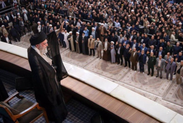 US can’t do a damn thing on nuclear issue: Khamenei
