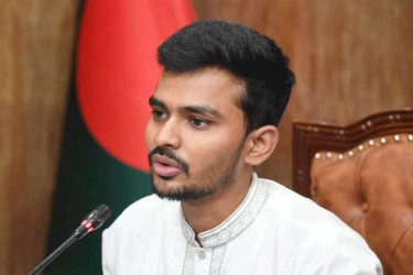Government taking steps to ensure smooth Eid travel: Adviser Asif