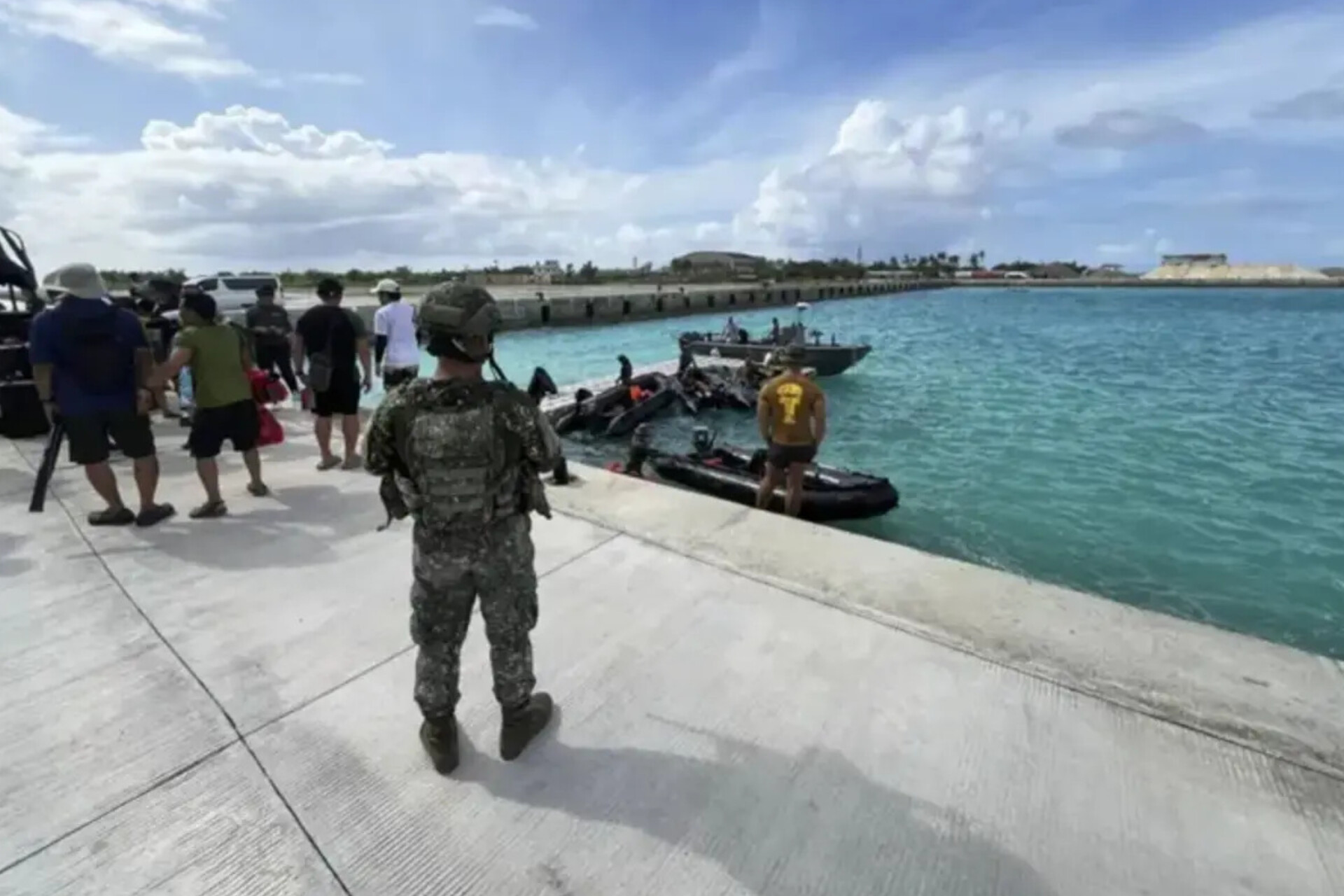 Chinese vessel runs aground near Philippine-held Island in South China Sea