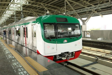 Metro rail resumes service, carrying raw or cooked meat prohibited