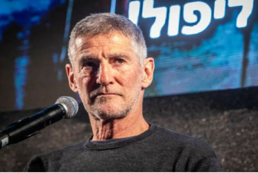 Israeli left-wing leader says war must end, govt 'doesn't represent' the people