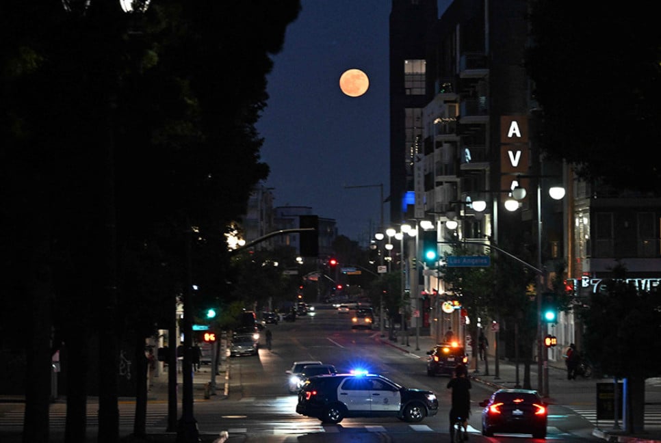 Nighttime curfew in LA as Trump vows to 'liberate' city