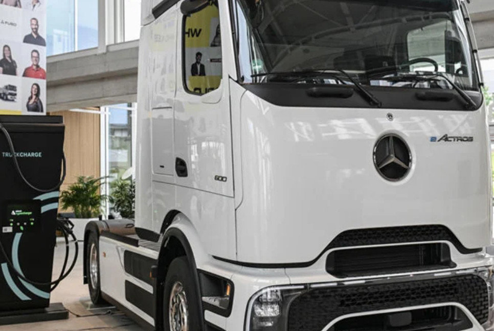 Toyota and Daimler to merge truck subsidiaries