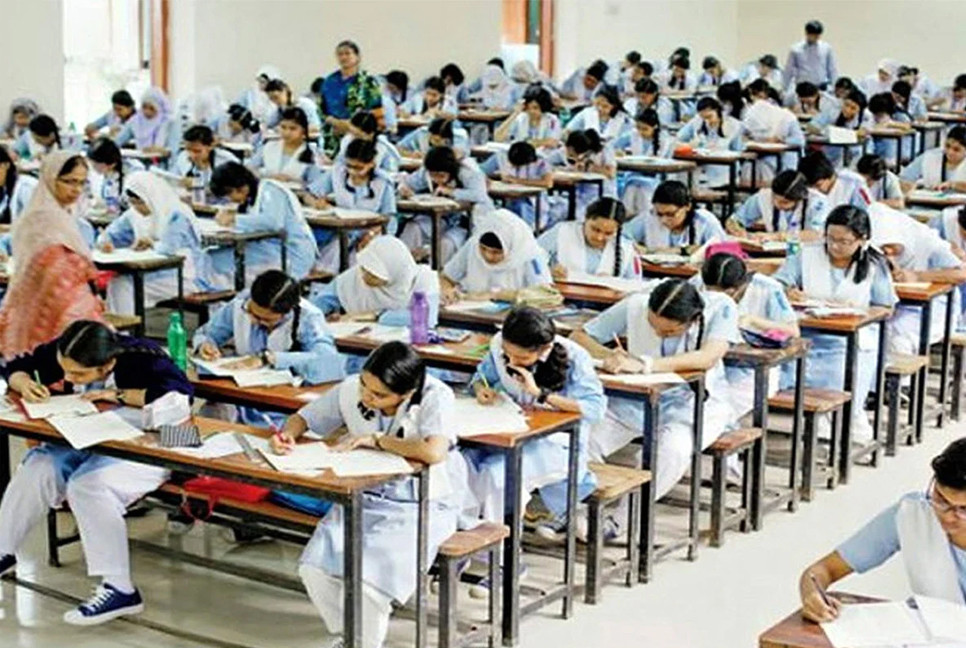 Dhaka Board Chairman hints time of publishing SSC results