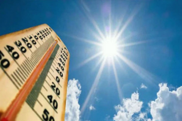 Heat wave sweeps 49 districts including Dhaka, rain forecast brings hope