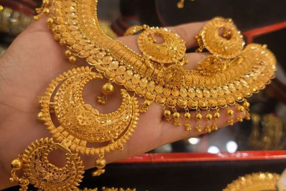 Gold price inflates further by Tk 2,193