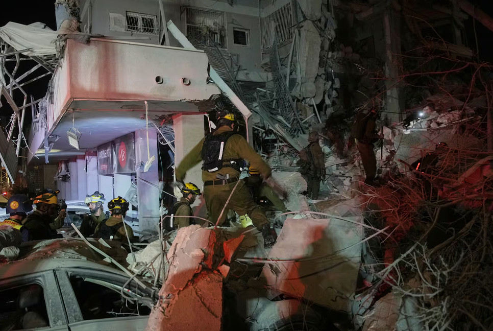 Israeli strike Iran’s defense ministry HQ in Tehran