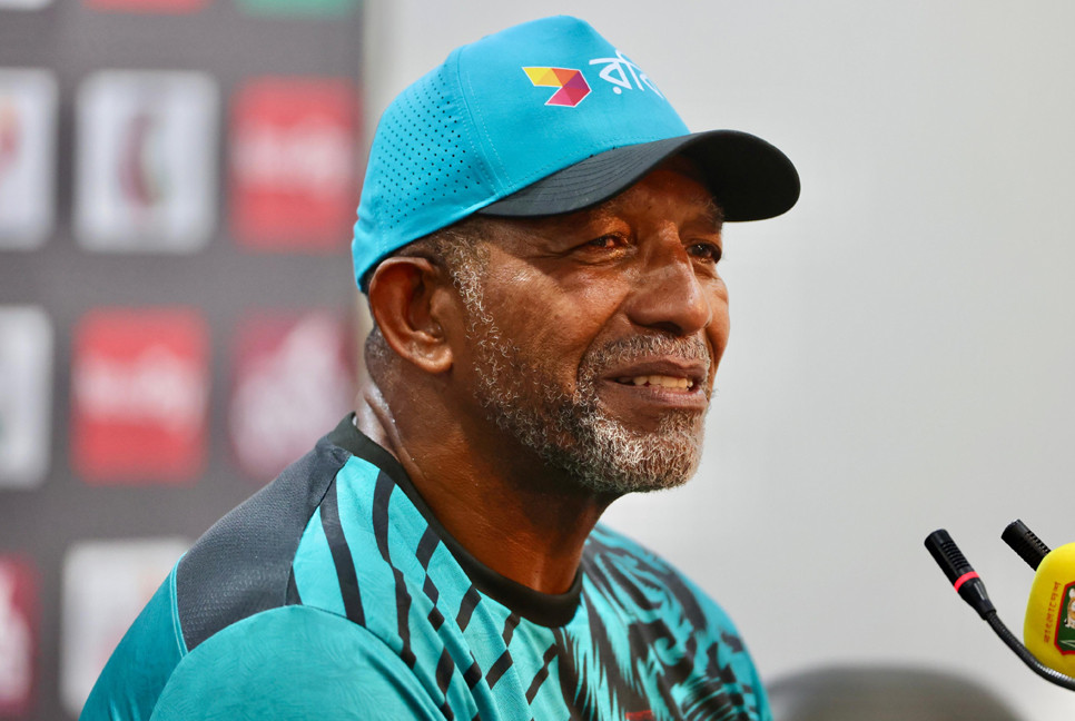 One man’s trouble, another’s opportunity says Simmons as Miraz battles fever
