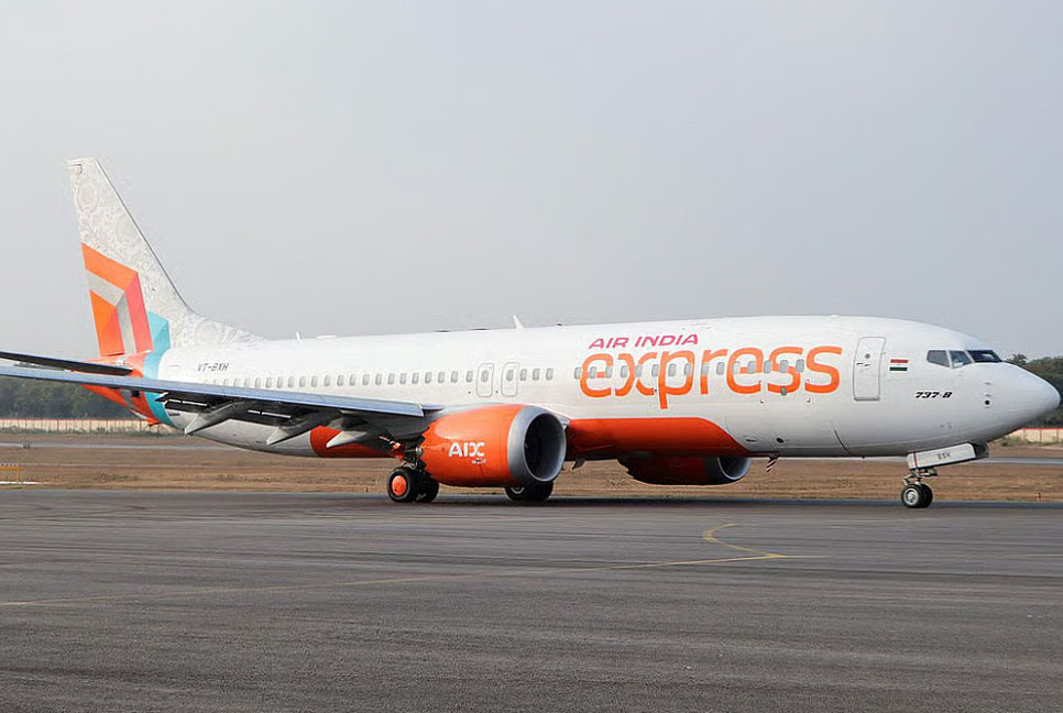Passengers stuck for 5 hours without AC on Air India Express flight in Dubai
