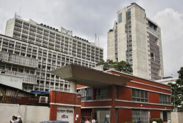 Employees to hold mass rally at secretariat today