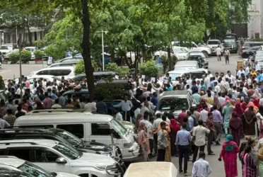 Movement over govt service ordinance to continue until its withdrawal: Protesters