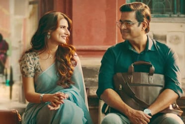Romantic-comedy "Aap Jaisa Koi" to release on Netflix