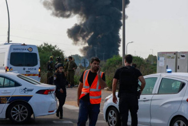 Iran fires new missile barrage at Israel