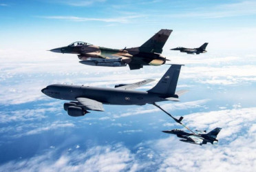 US bomber jets leave UK base, shuts embassy in Israel