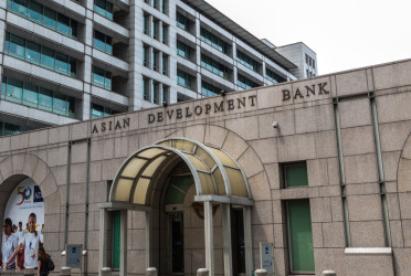 ADB approves $500 million loan for Bangladesh banking sector reform