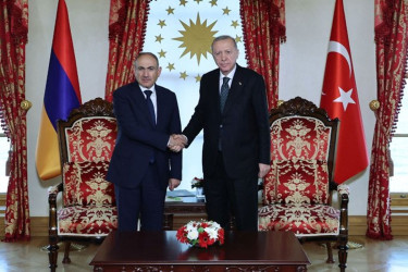 Erdogan, Pashinyan talk over Turkiye-Armenia peace efforts, headways