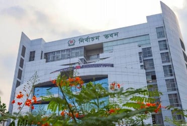 147 parties race to register for 13th national election