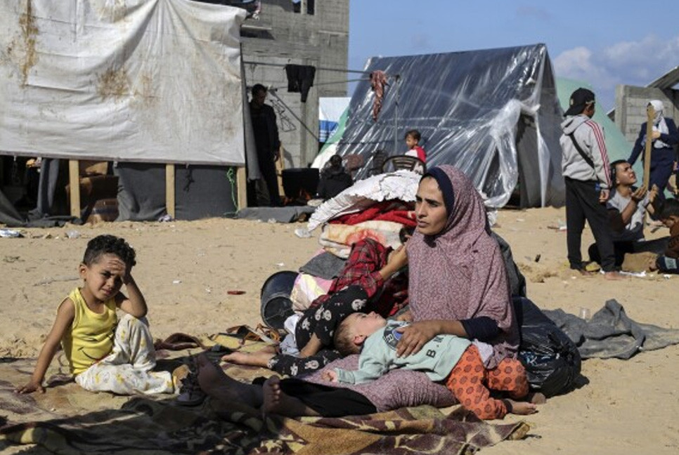 Israel killed 25 aid seekers in Gaza, say witnesses and hospitals