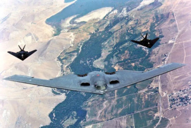 What it takes to fly a B-2 stealth bomber: Grit, prep and Turkey sandwiches
