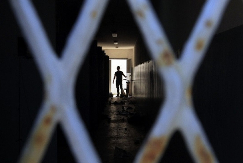 Commission finds "torture devices"  in all detention facilities