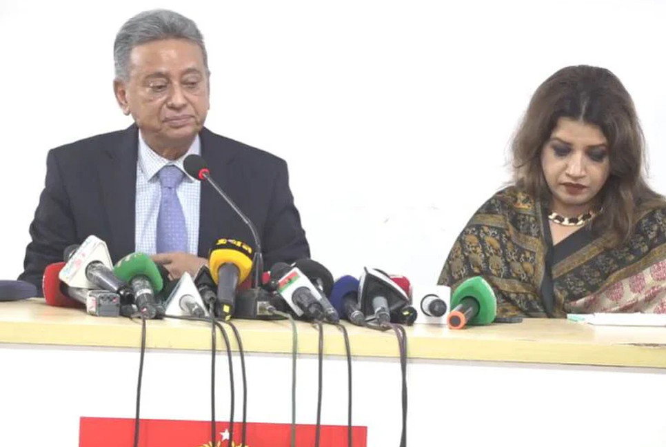 There is no opportunity to divert people's attention through lies: Amir Khosru