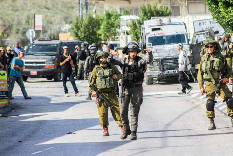 Israeli settlers attack military base in the West Bank