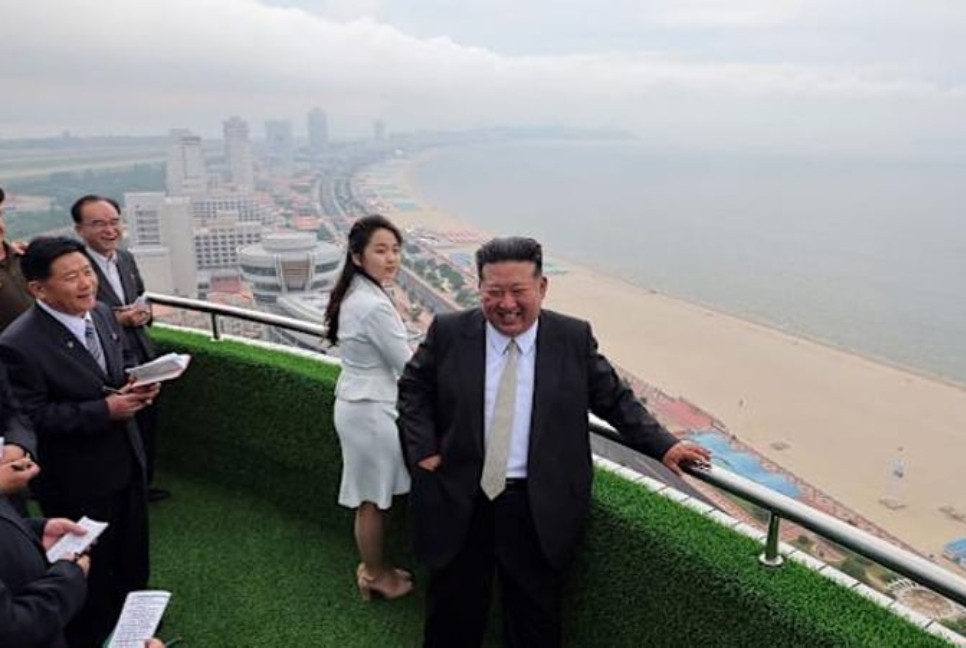 North Korea opens massive beach resort: state media