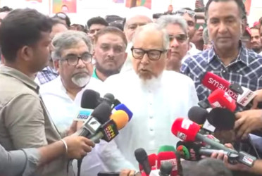 Establishing elected govt now key task: Nazrul Islam