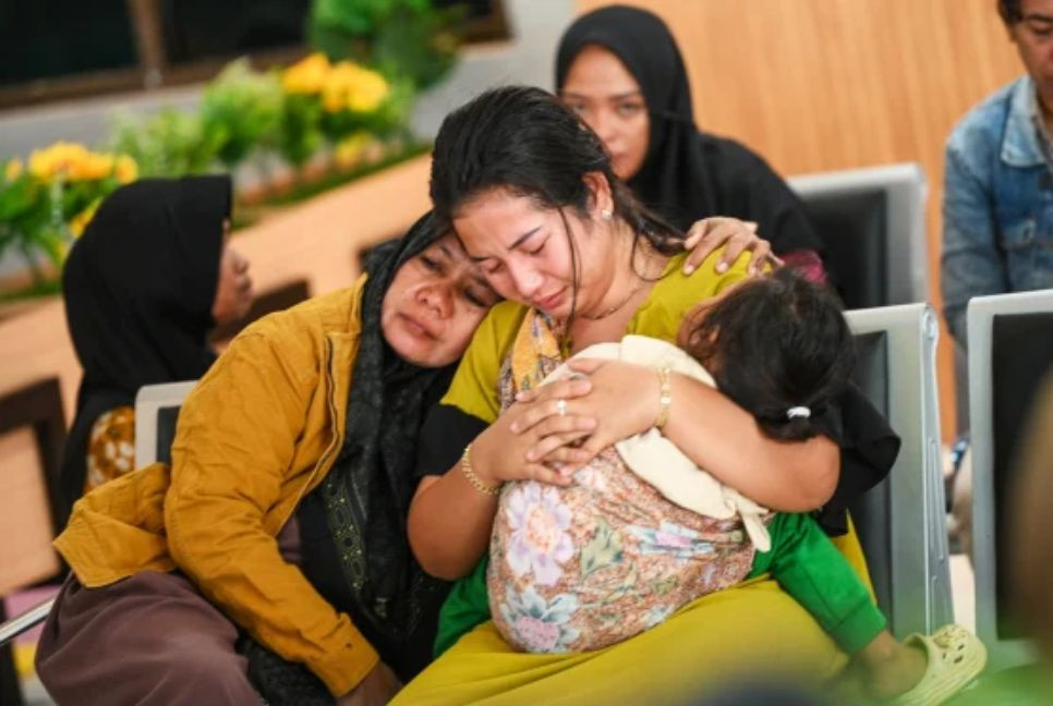 Indonesia ferry sink: Rescuers find 31 survivors, search ongoing