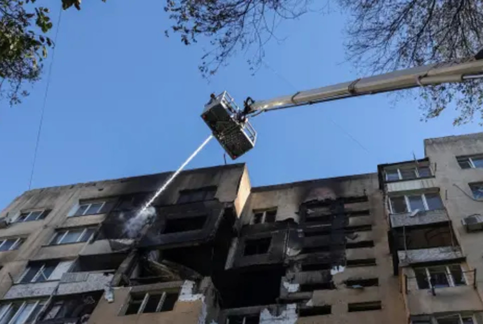 Russian missile strike kills two in Ukraine's Odesa