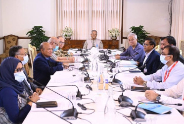 CA orders introduction of e-learning at 100 schools in CHT in 2025