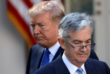 Trump calls for US central bank head to quit