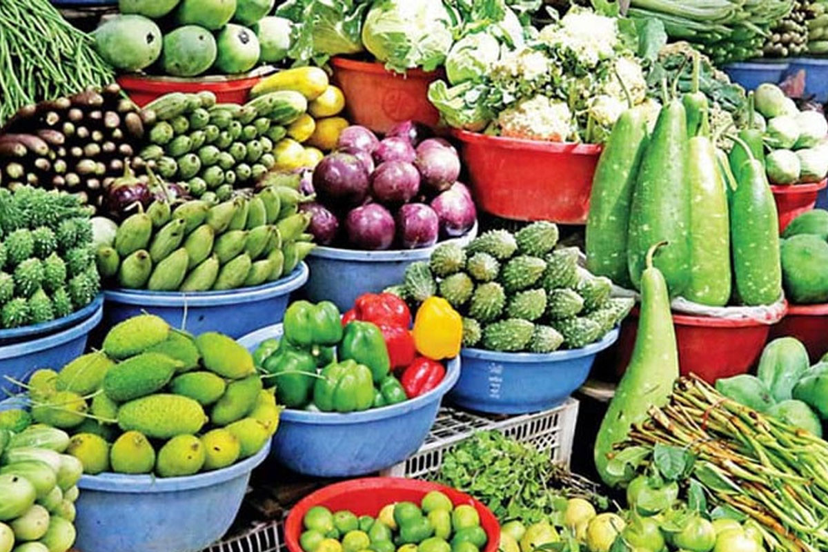 Vegetable prices surging across Dhaka as supply drops