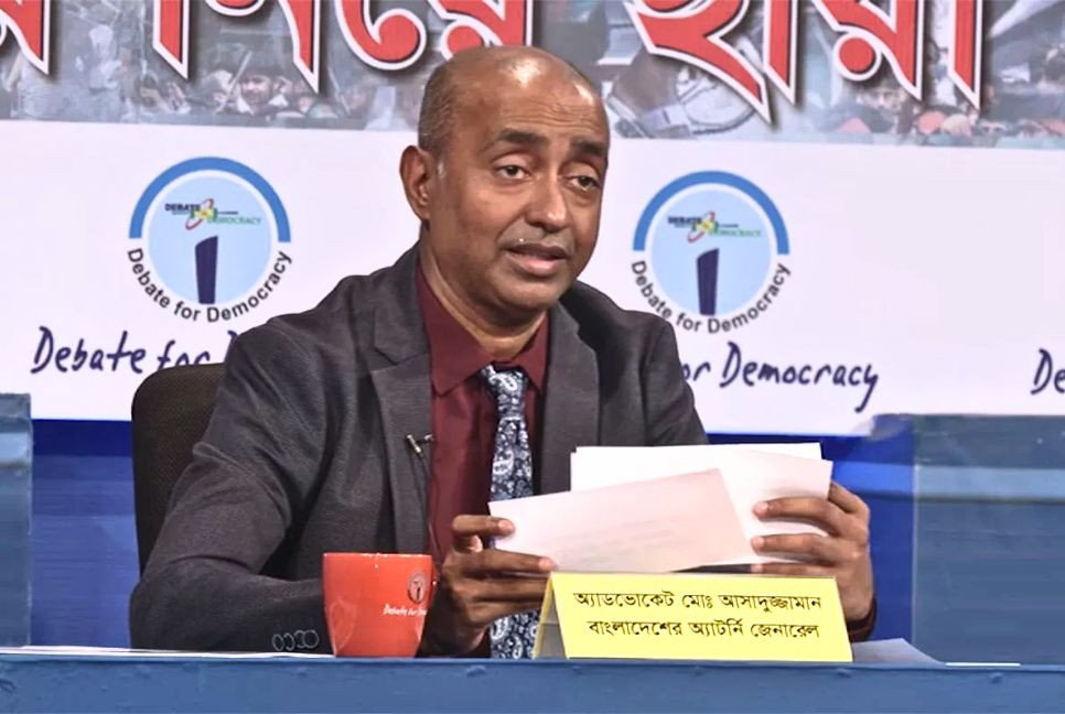 Who cannot contest elections?