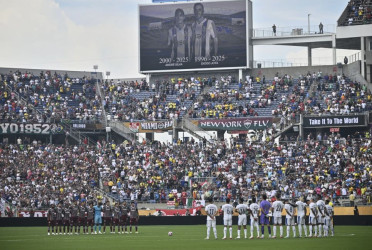FIFA honors Diogo Jota and brother before Club World Cup matches