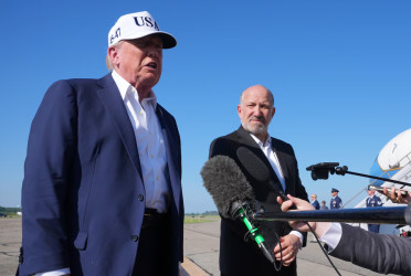 Trump and US commerce secretary say tariffs are delayed until 1 August