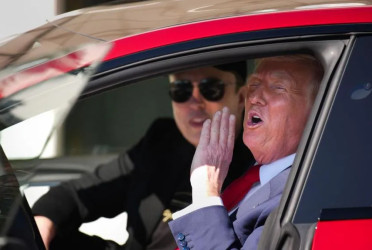 Trump slams Musk's political party as 'ridiculous'