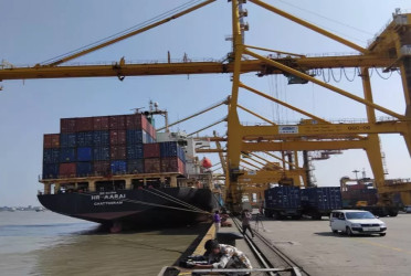Ctg Dry Dock takes over New Mooring Container Terminal operation