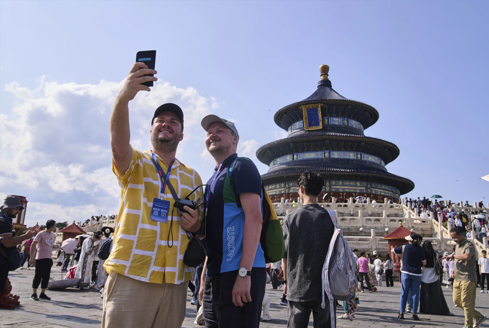 China extends visa-free entry to more than 70 countries to draw