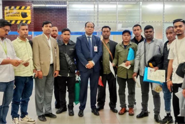 32 Bangladeshis return from Iran in 2nd phase