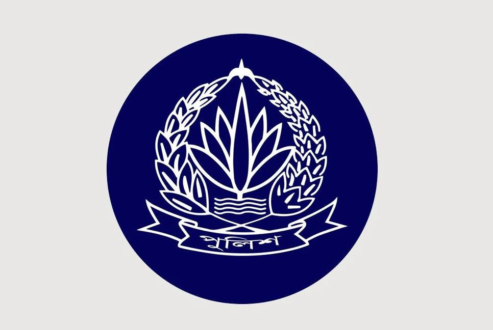 16 senior police officials transferred