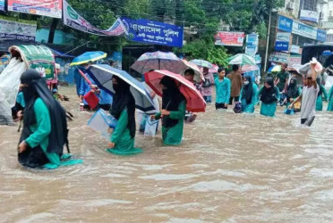 Flood warning issued in Feni as Muhuri rises above danger level