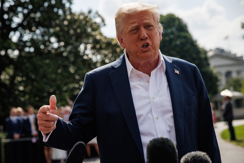 Trump announces  30% tariff of EU, Mexico