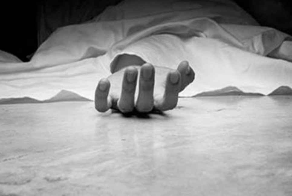 DU student dies ‘by suicide’