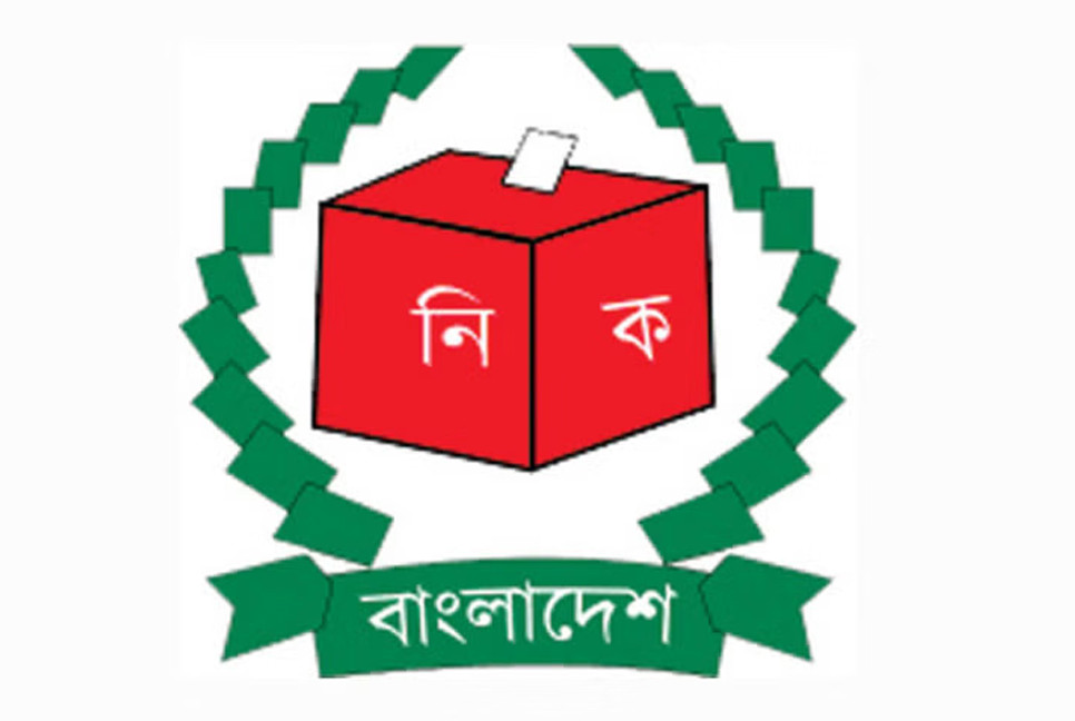 51 EC officials transferred at a time