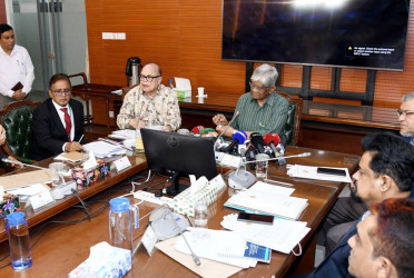55 lac families to receive rice at Tk15 per kg: Food Adviser