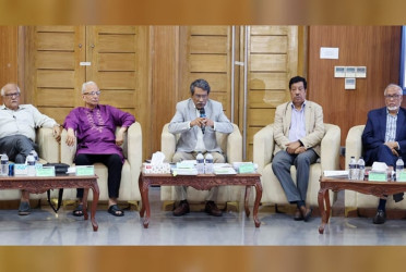 Consensus reached on holding referendum for amending caretaker government provision: Ali Riaz